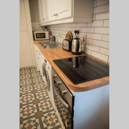 The Town Centre * 邓格洛