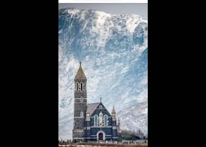 The Town Centre Apartament Dungloe